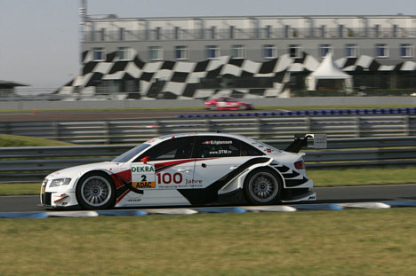 Tom Kristensen var hurtigste mand på Oschersleben i den fri træning.
